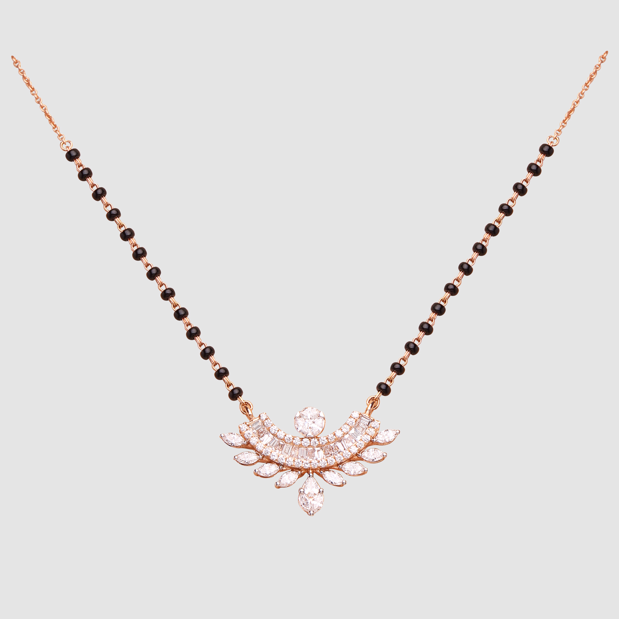 Luxurious Diamond Pendant Luxurious Diamond Pendant