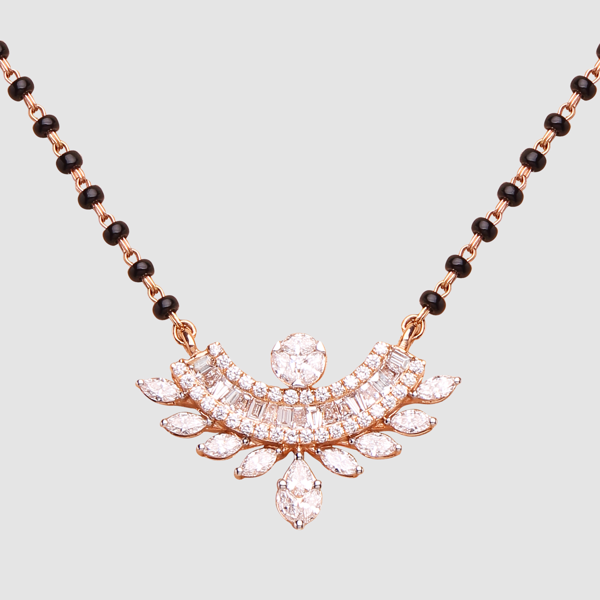 Luxurious Diamond Pendant Luxurious Diamond Pendant