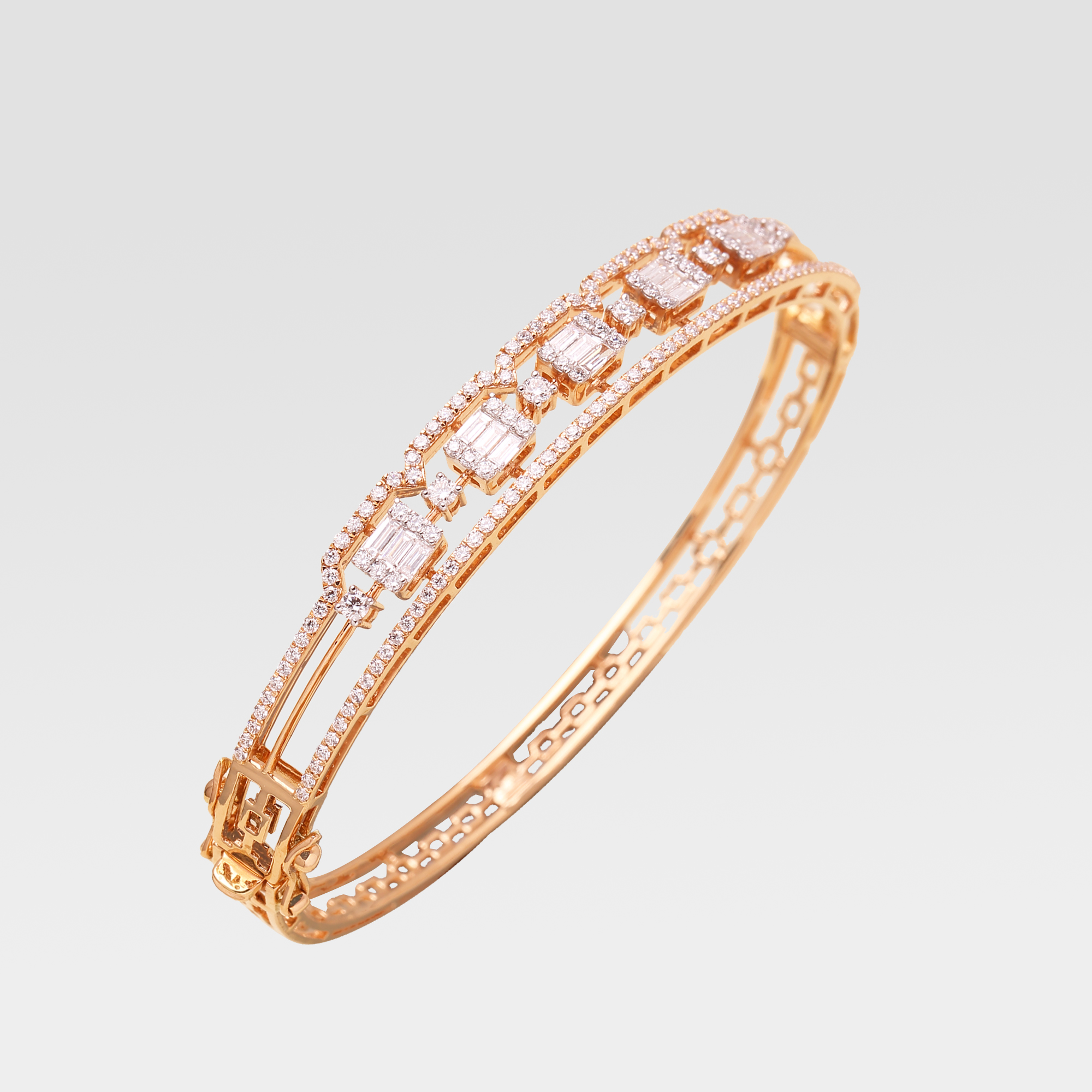 Clustered Brilliance Diamond Bracelet Clustered Brilliance Diamond Bracelet