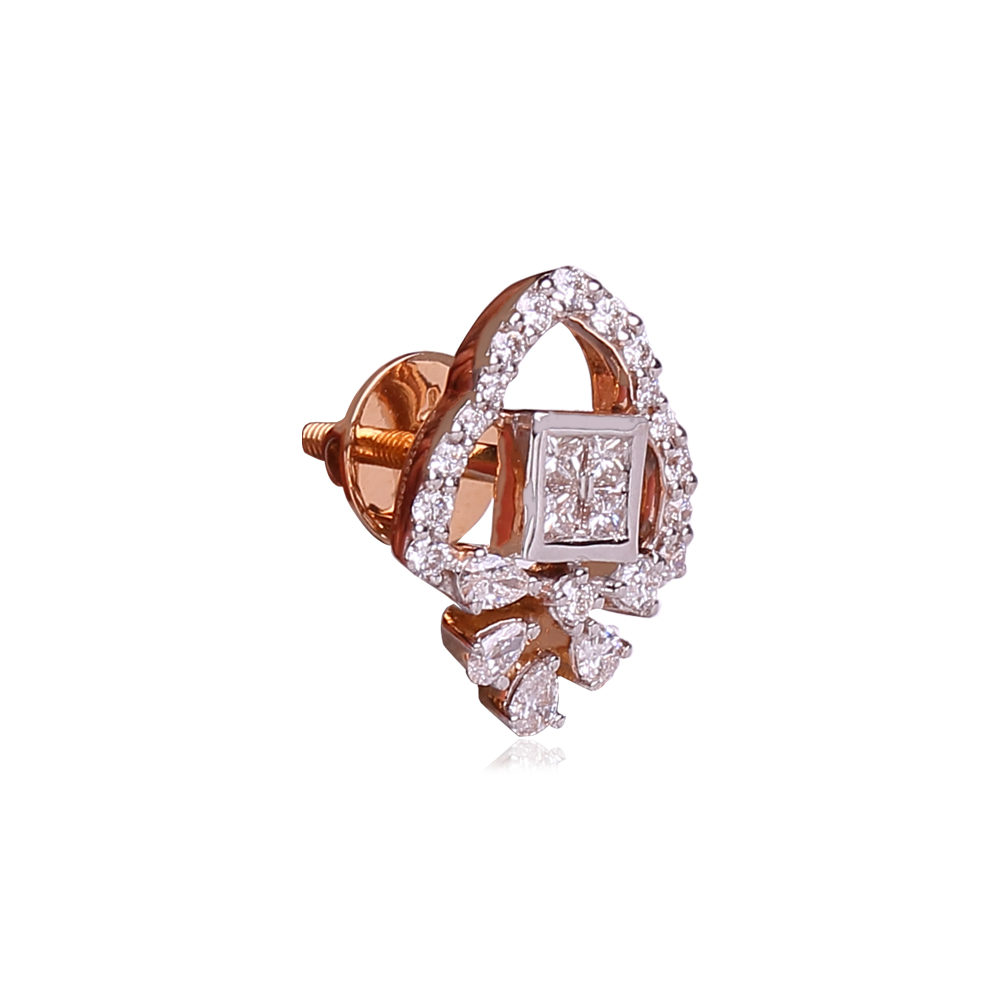 Elegant Diamond Studs Elegant Diamond Studs