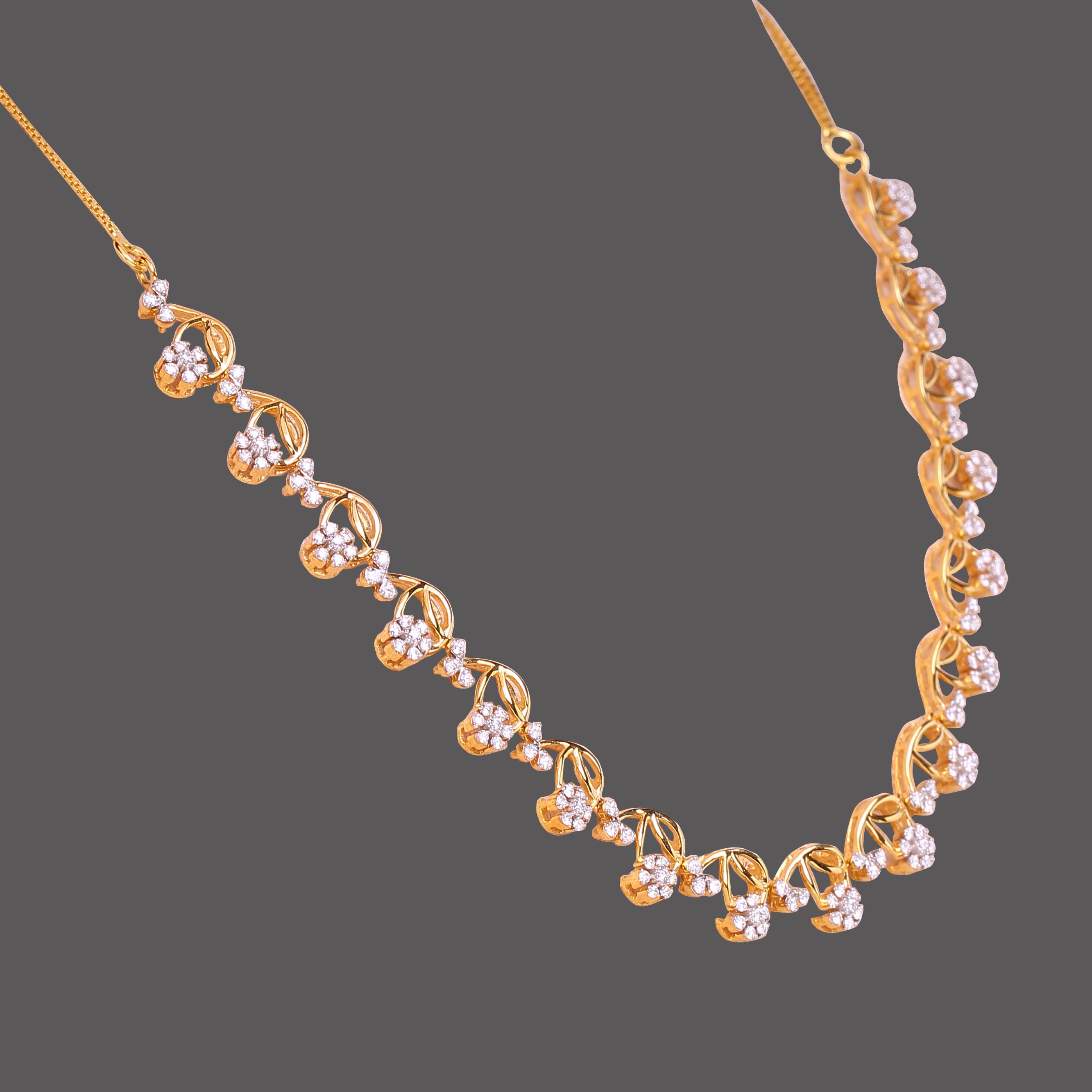 Charming Florets Diamond Necklace Charming Florets Diamond Necklace