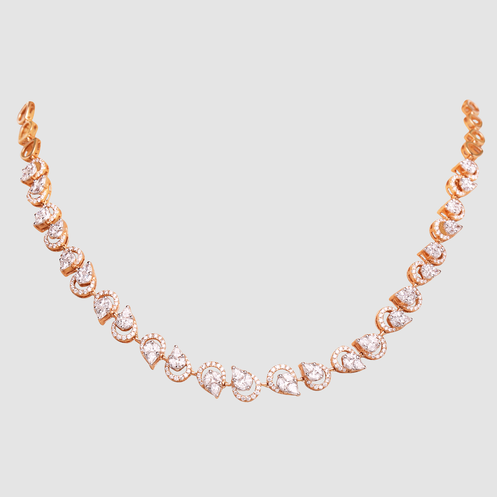 luxurious diamond necklace luxurious diamond necklace