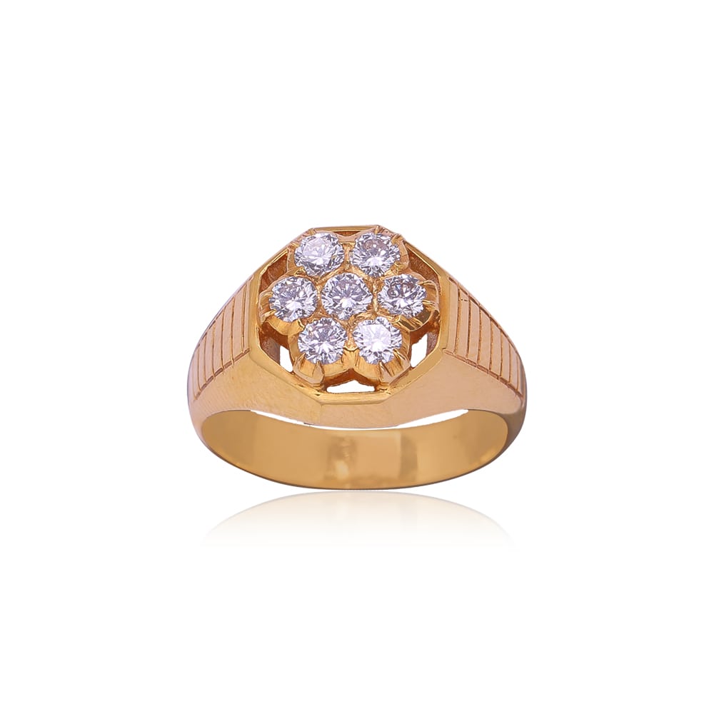 Glistening Diamond Ring Glistening Diamond Ring
