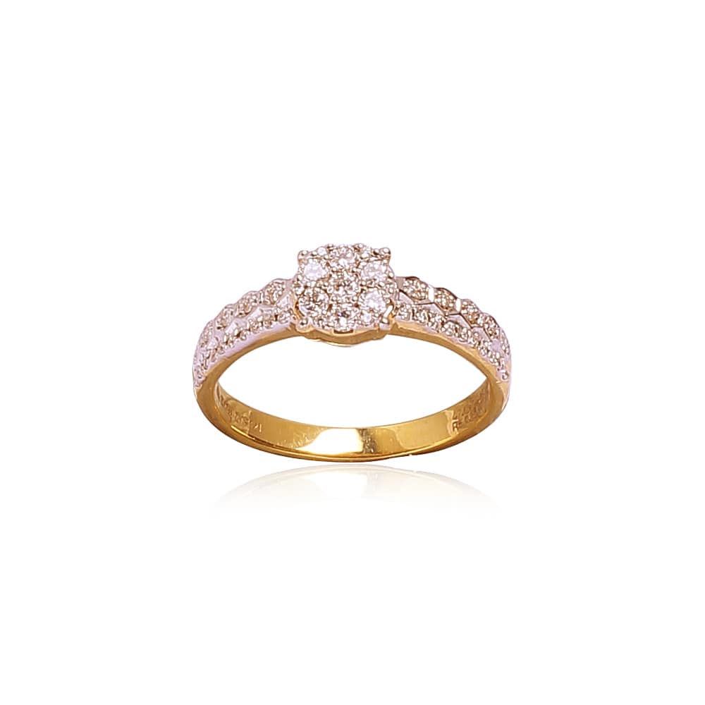 Glittering Diamond Ring Glittering Diamond Ring