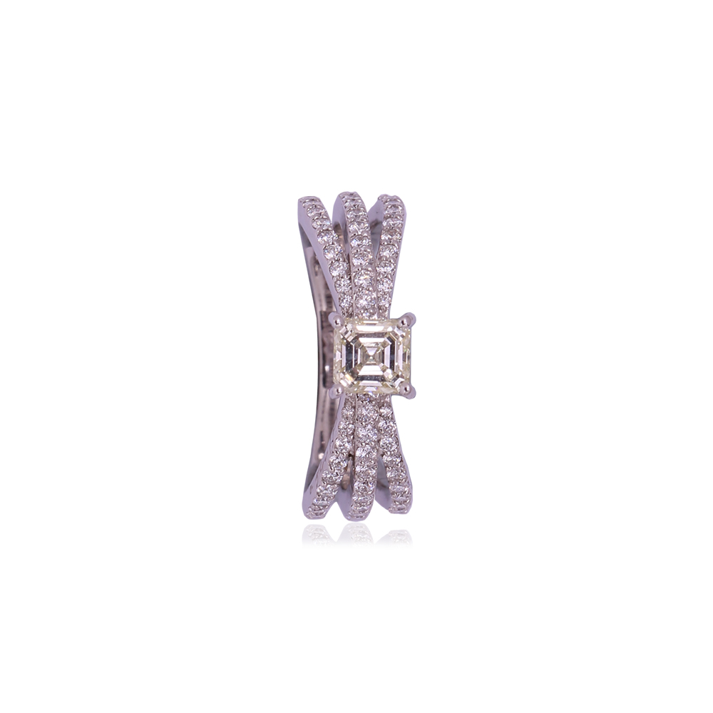 Dazzling Diamond Ring Dazzling Diamond Ring