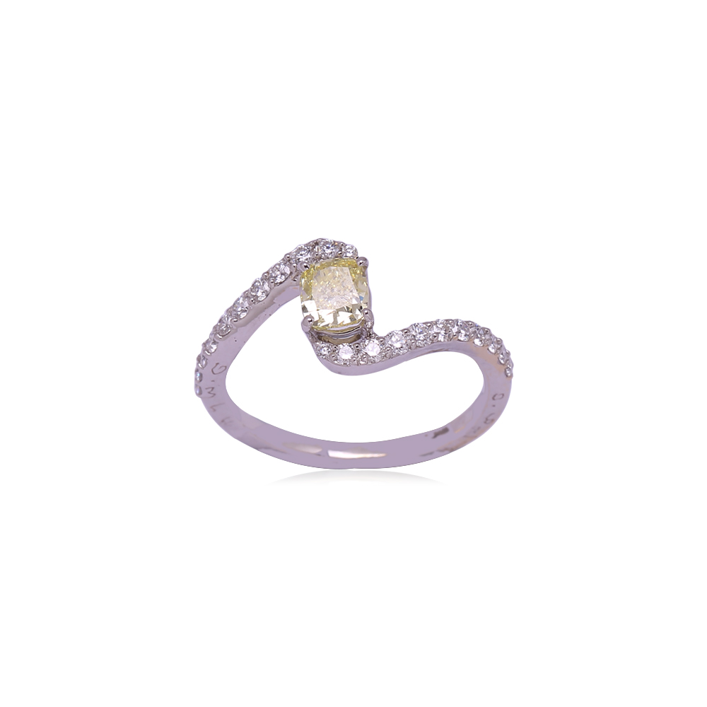 Enchanting Diamond Ring Enchanting Diamond Ring