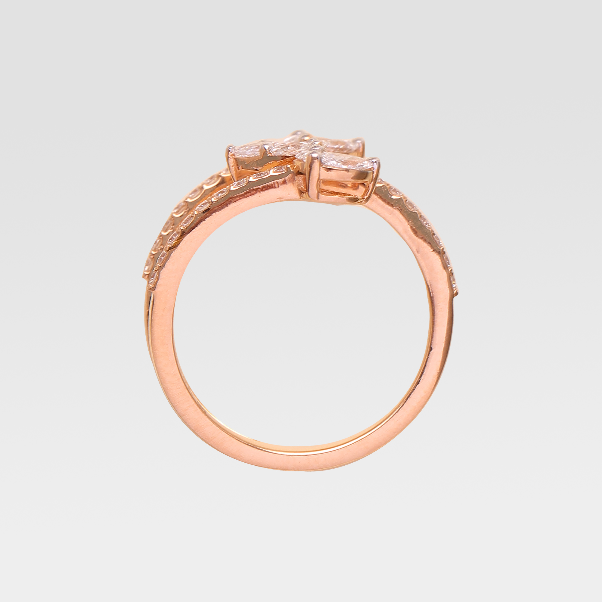 Awe-inspiring diamond ring Awe-inspiring diamond ring