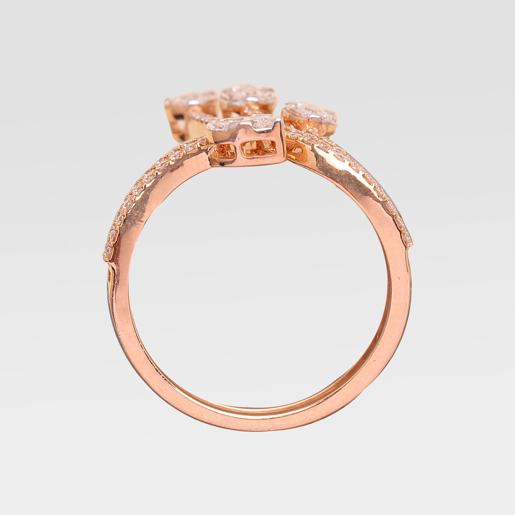 Bright diamond ring Bright diamond ring