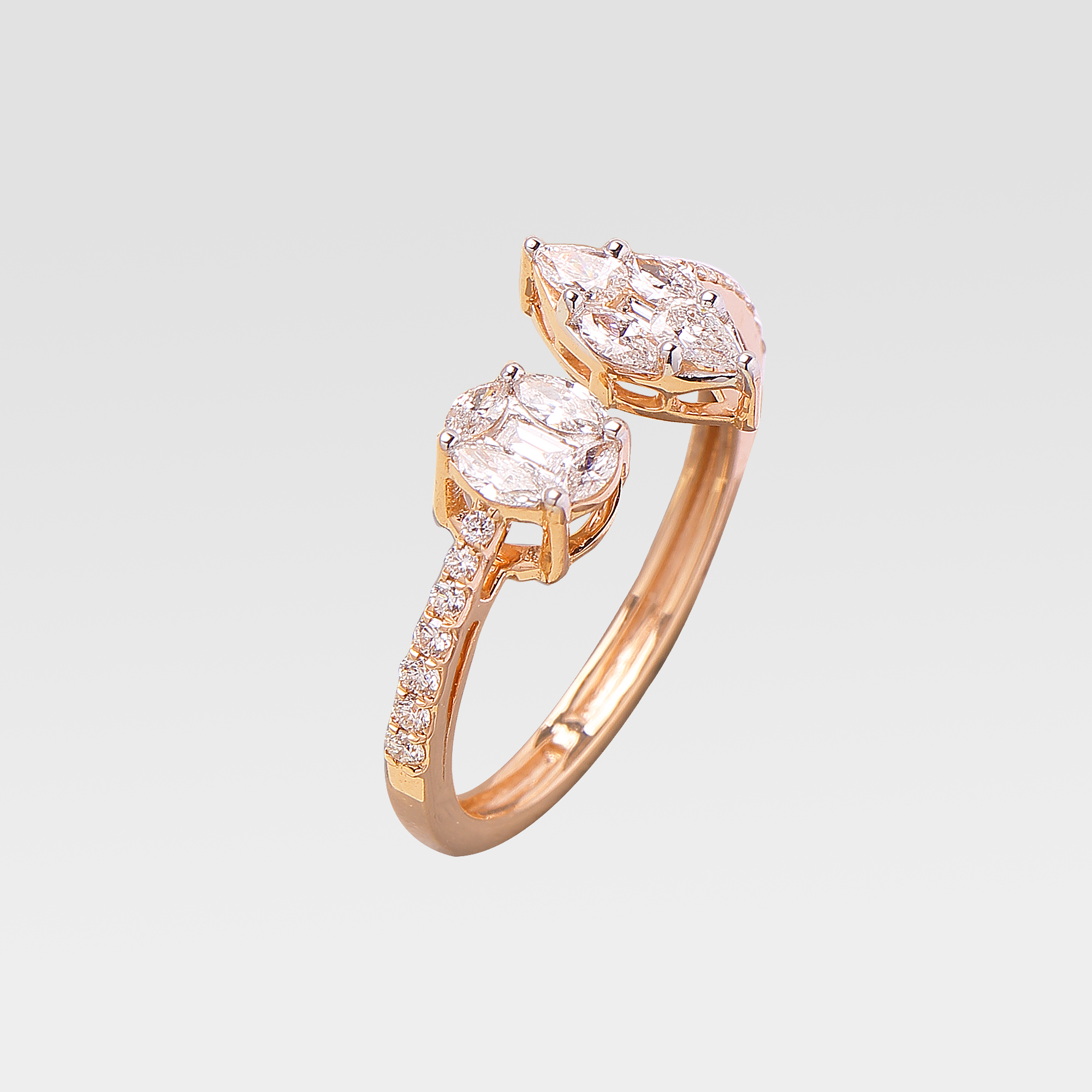 Prestigious diamond ring Prestigious diamond ring
