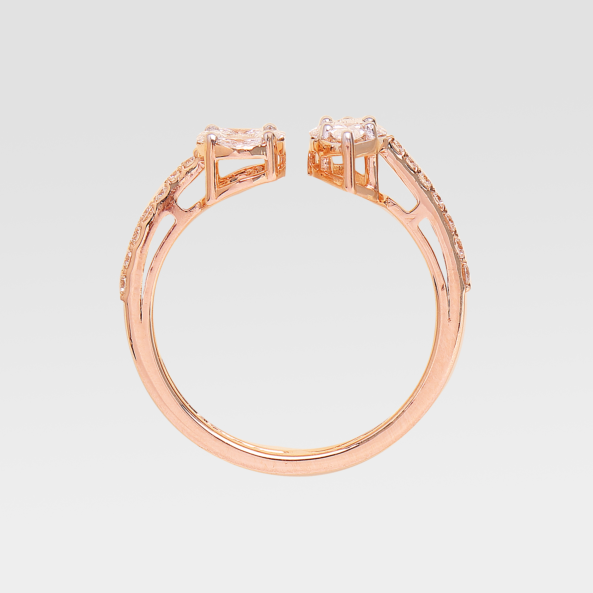 Prestigious diamond ring Prestigious diamond ring