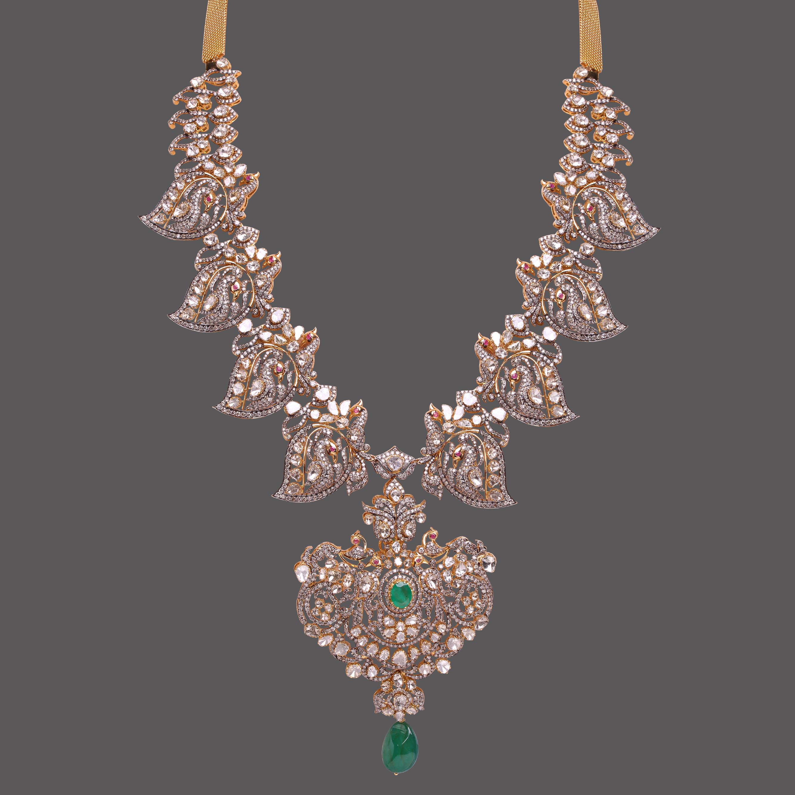 Emerald Radiance Necklace Emerald Radiance Necklace