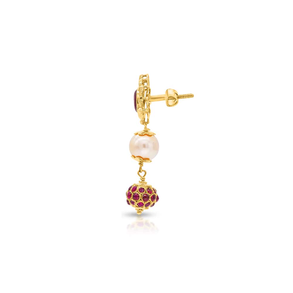 Vintage Gold Earrings Vintage Gold Earrings