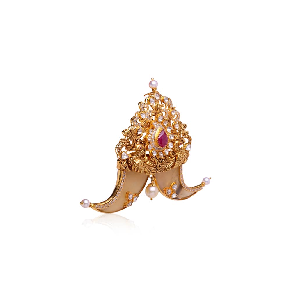 Traditional Peacock Puligoru Pendant Traditional Peacock Puligoru Pendant