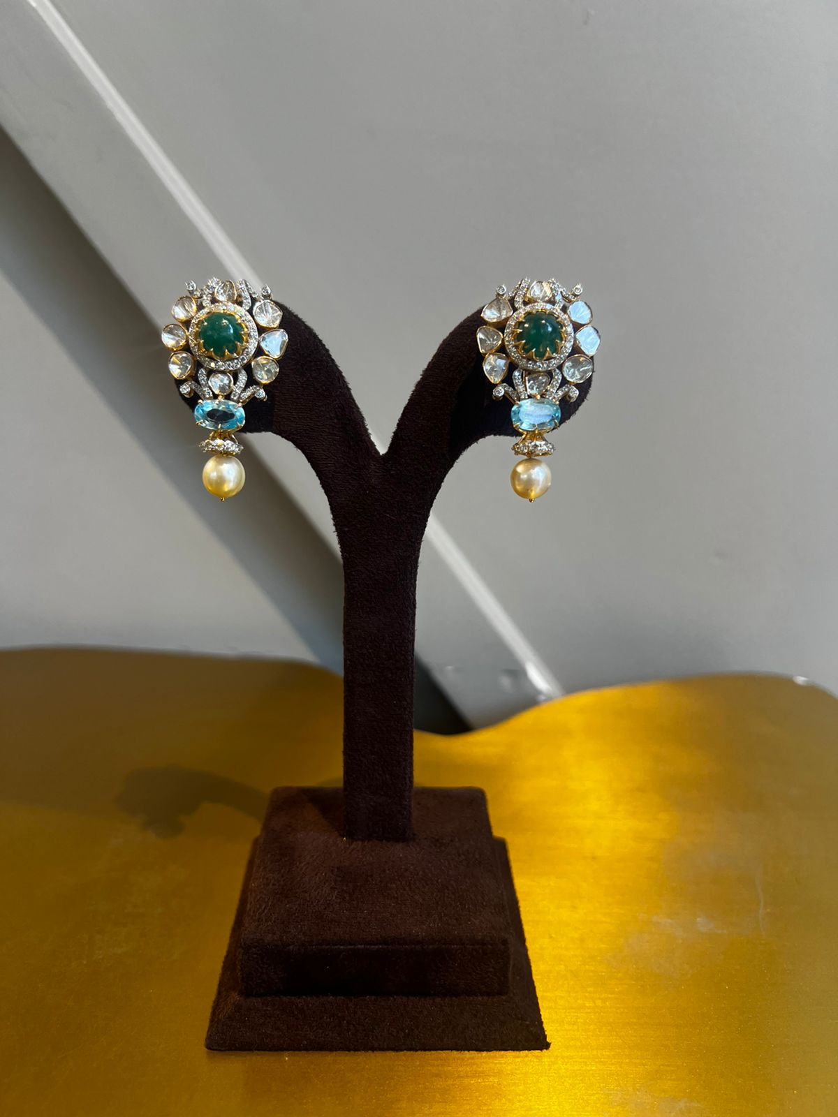 Polki Earrings with Emerald and Pearls