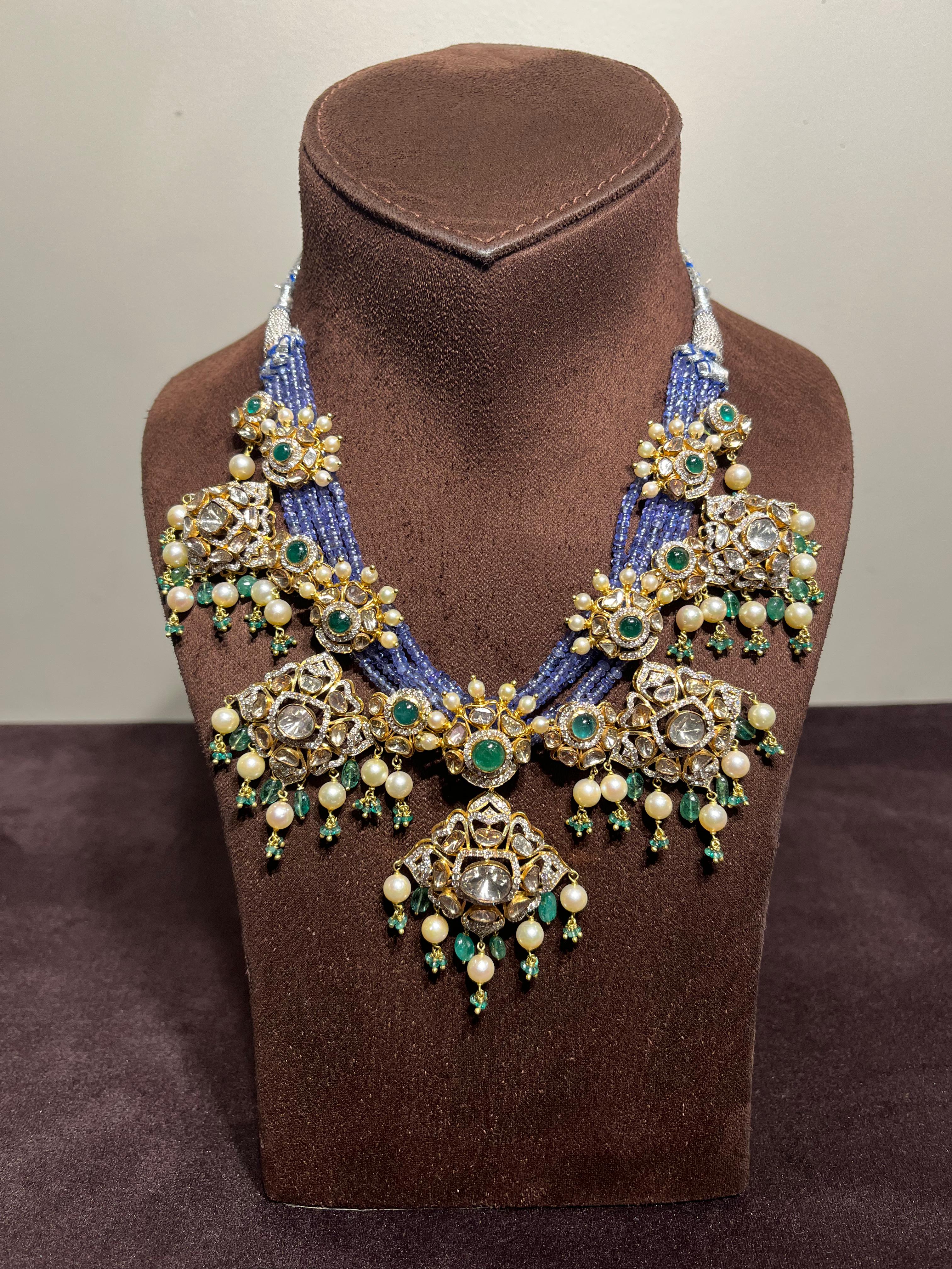 Polki necklace with tanzanite beads