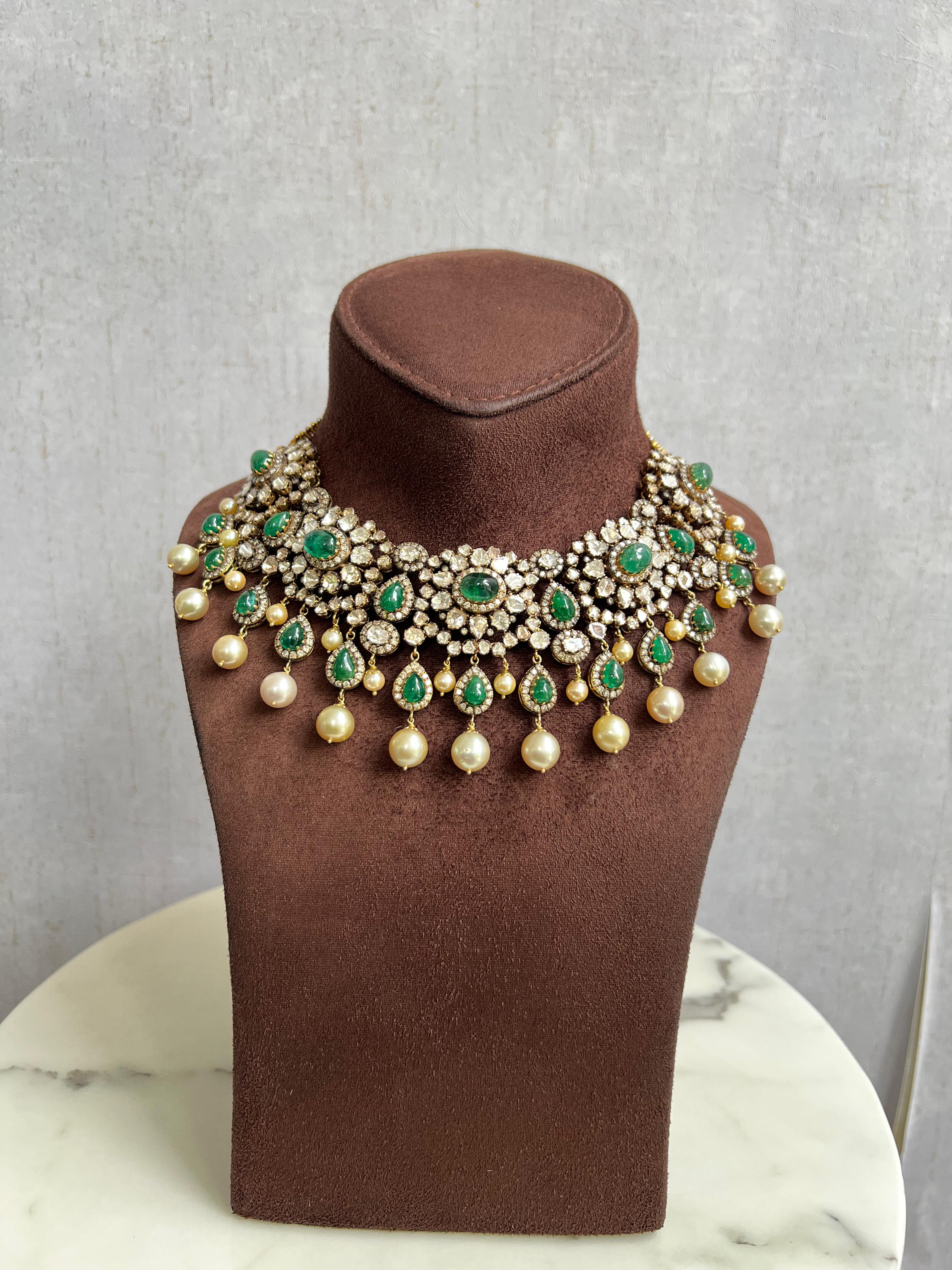 Ethnic Polki Necklace with Emerald